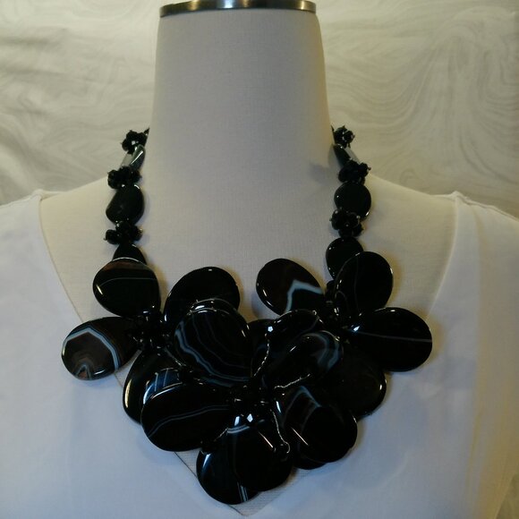 Unique Wired Formed Flower Black Faceted Glass Beads Statement Necklace (216) - Picture 1 of 14